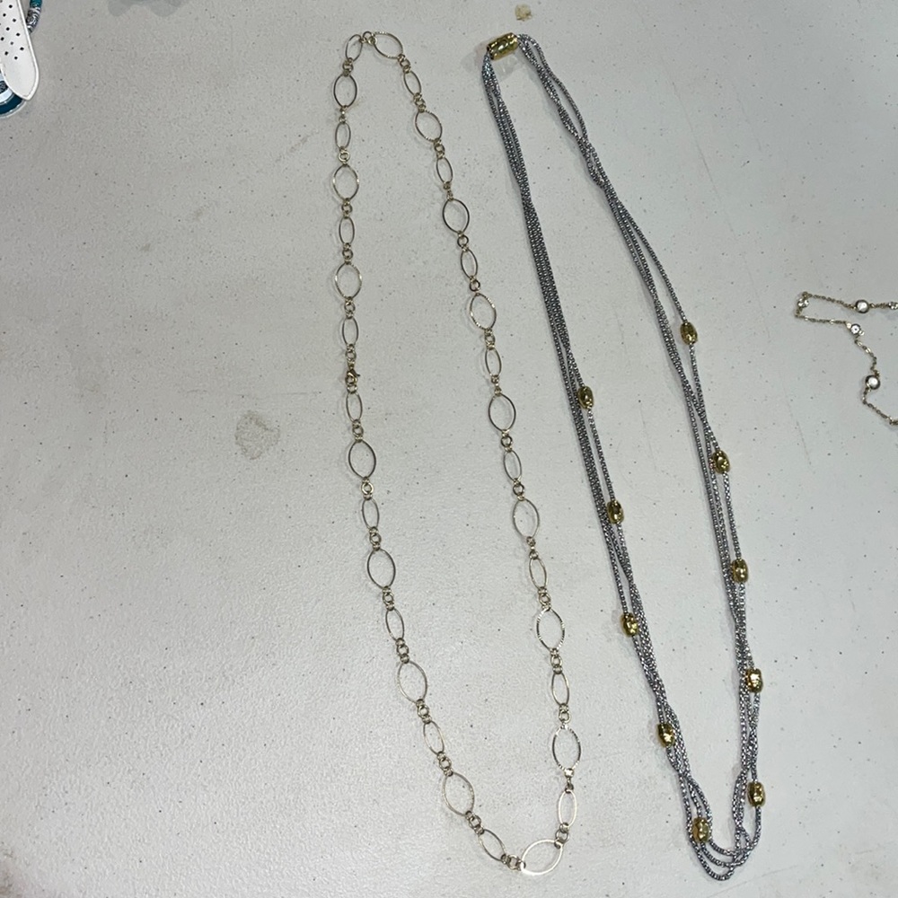 Good and silver necklace set